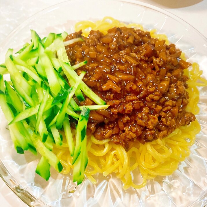 特製ダレ！ご飯にかけても美味しい【ジャージャー麺】